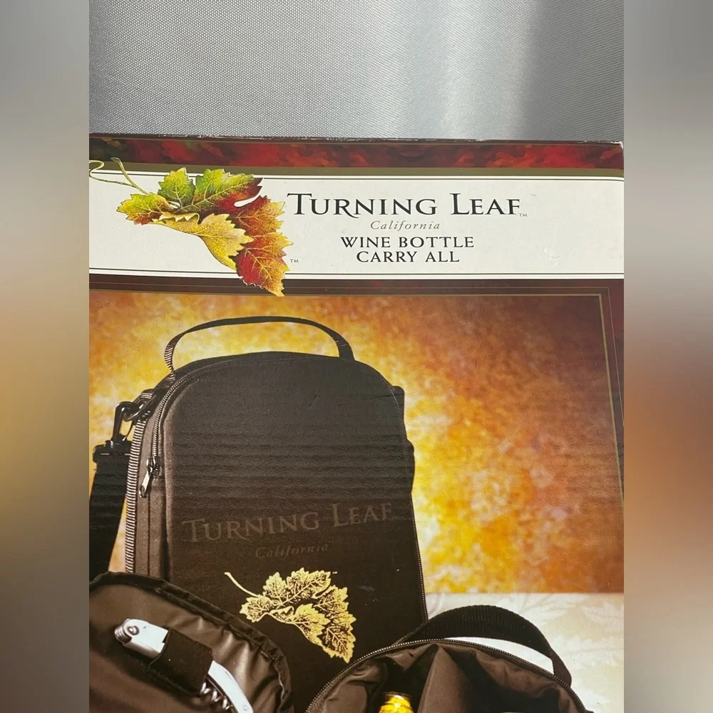 Turning Leaf Black Wine Bottle Carry NIB Gifting Wine Lovers Unique Picnic